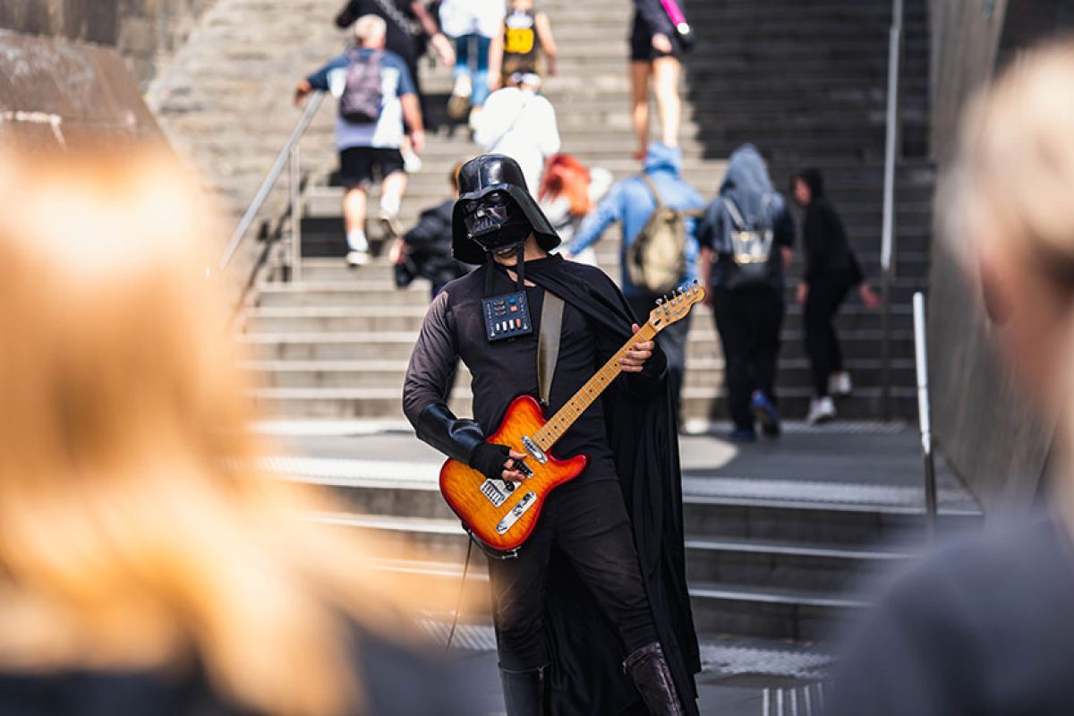 The force is strong in Southbank as busker enthrals crowds