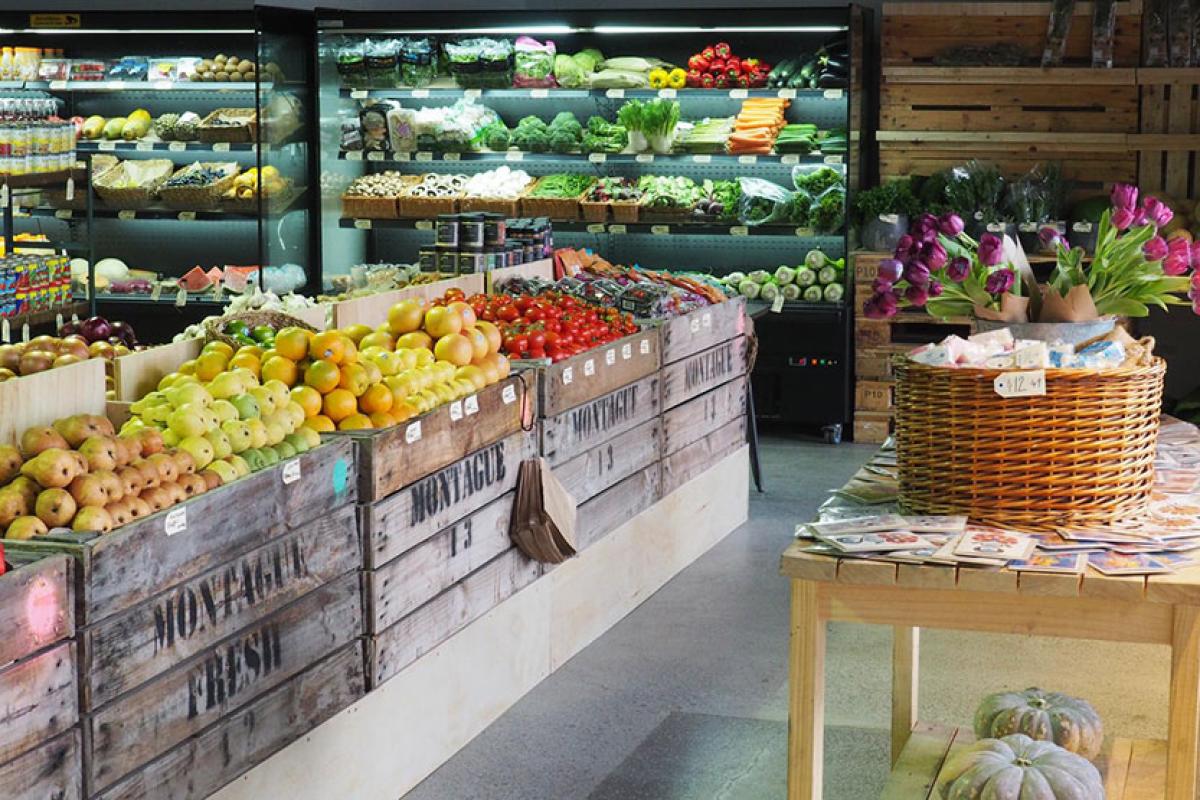 Carlton welcomes Gertrude Grocer