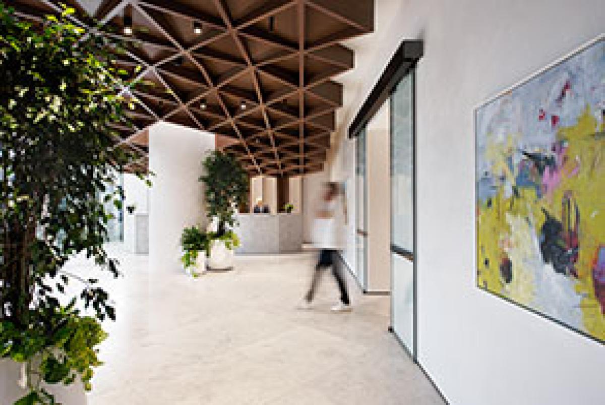 Melbourne Square goes digital